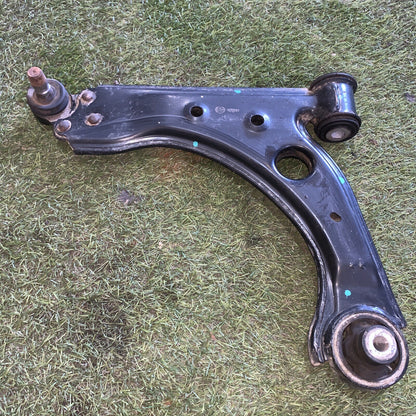 51827736 BRACCIO OSCILLANTE ANTERIORE SX LANCIA DELTA (844) 1.6 MULTIJET