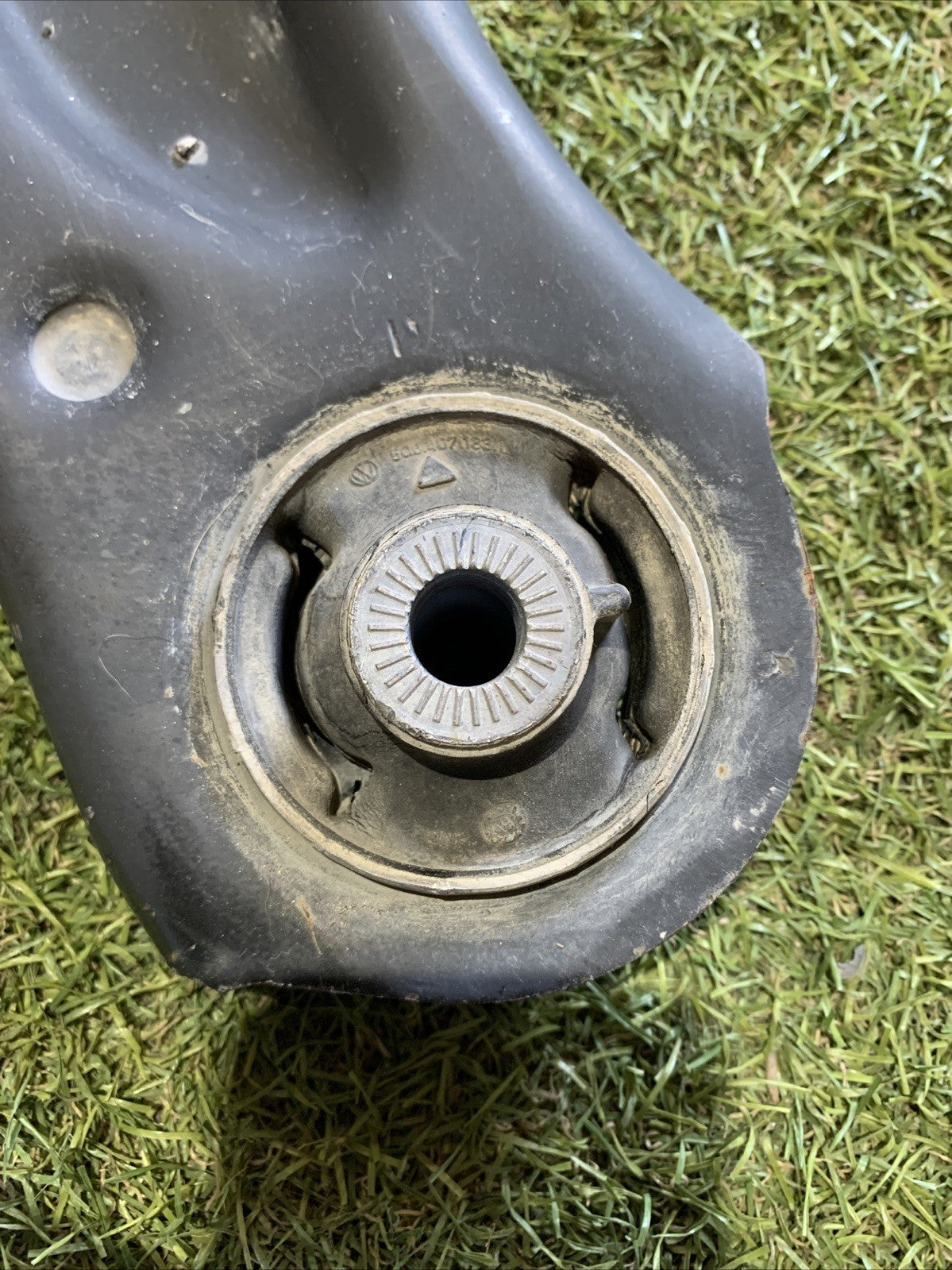 Braccio Oscillante Anteriore Sinistra Volkswagen T-roc 1.6 Diesel 5WA407151