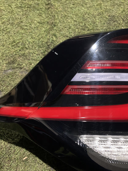 Stop Fanale Posteriore Sinistro Kia Sportage 2023 92401R2100