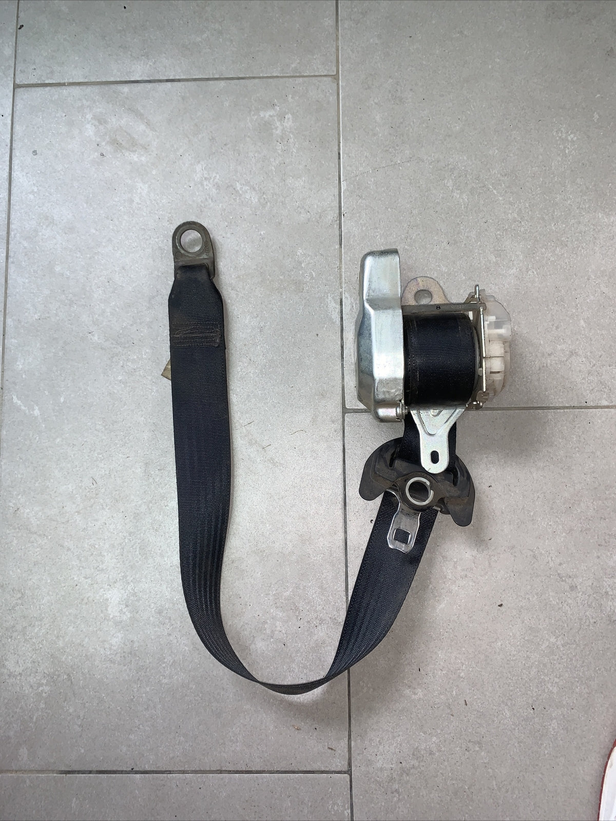 7P1170-P CINTURA PRETENSIONATORE ANTERIORE DESTRA TOYOTA AYGO 2005-2014