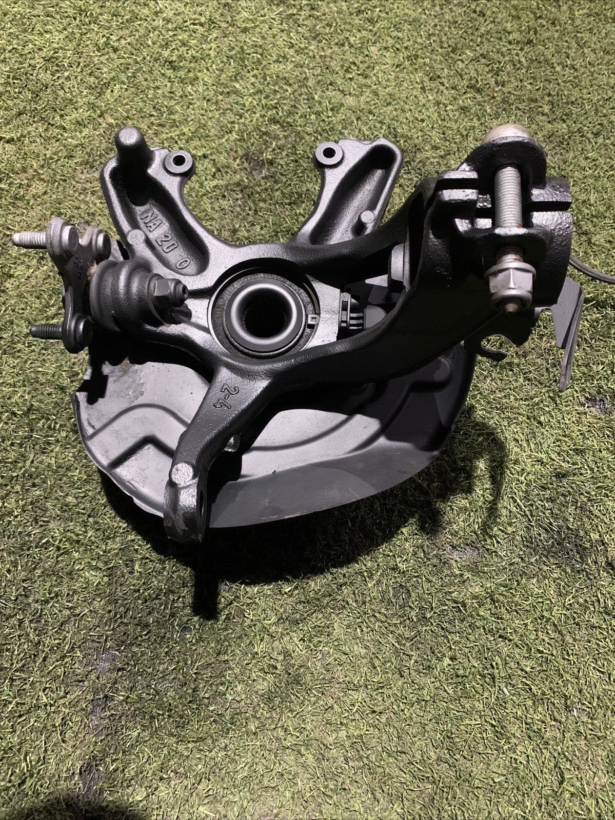 Mozzo Montante Fusello Anteriore Destro Volkswagen T-Cross 1.0 Benzina (2)