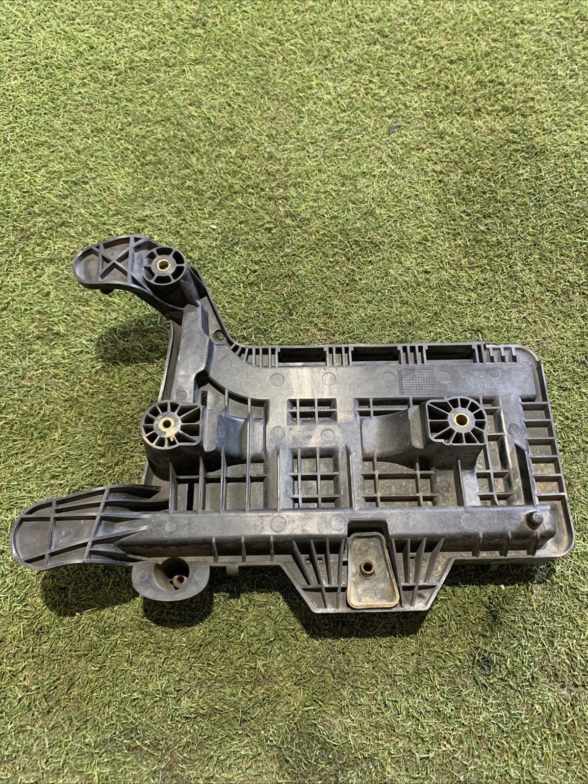 ALLOGGIO BATTERIA AUDI A3 8P 1K0915333-B