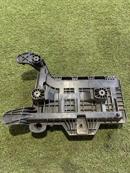 ALLOGGIO BATTERIA AUDI A3 8P 1K0915333-B