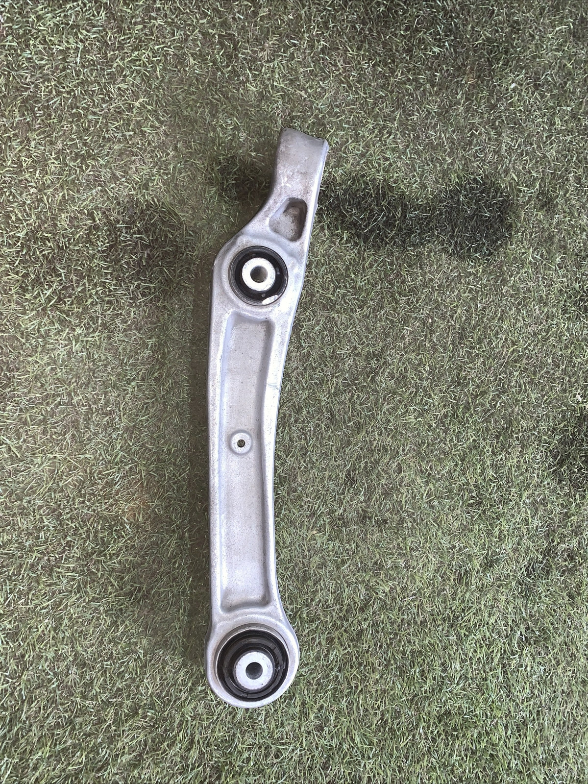 80A407156 BRACCIO OSCILLANTE ANTERIORE DESTRO AUDI Q5 Serie 2022