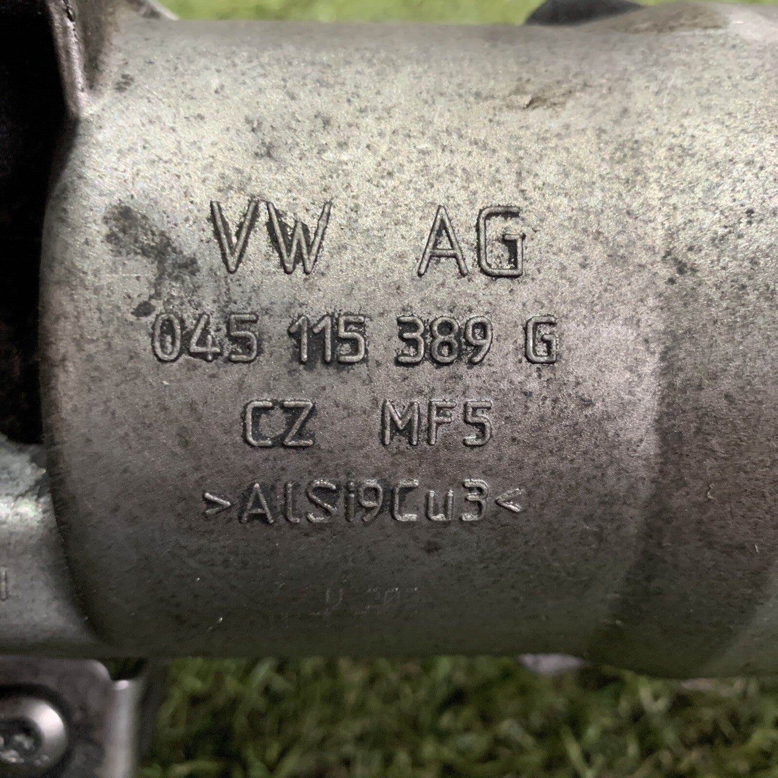 PORTAFILTRO OLIO AUDI A3 2.0 TDI 2006 045115389G