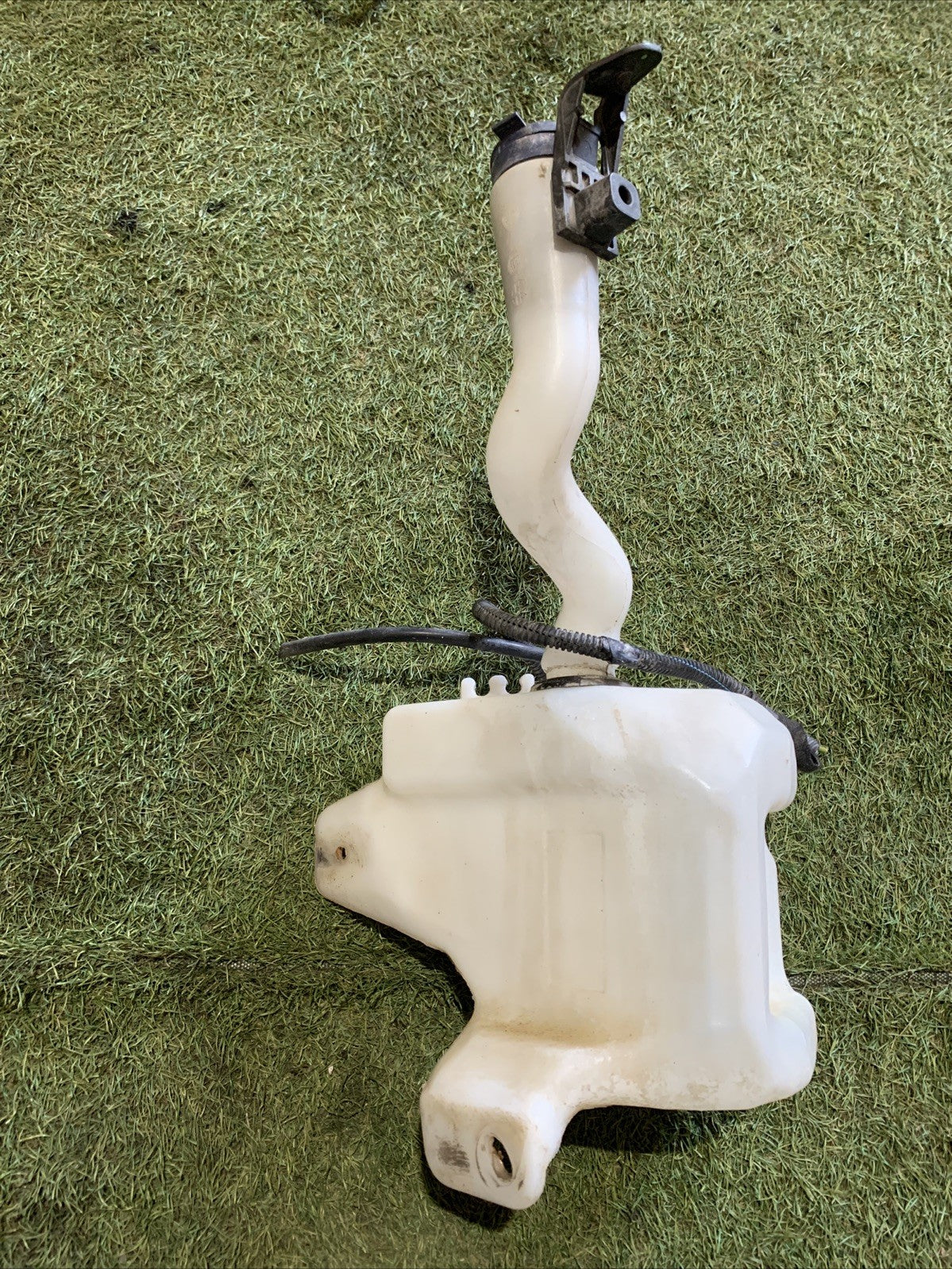 Vaschetta Acqua Tergicristalli Alfa Romeo Mito 1.3 MJT 55702892