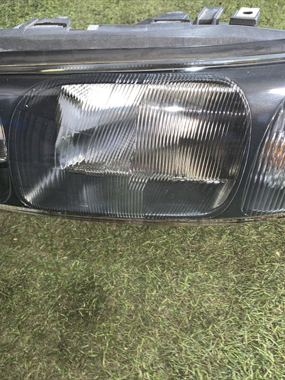 FARO ANTERIORE SINISTRO VOLVO S60 1° Serie 89006822