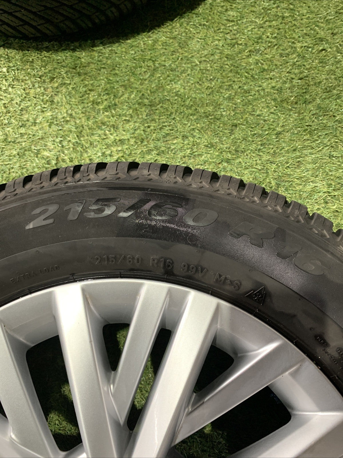 Cerchi In Lega Da 16 Con Gomme Volkswagen T-Roc 2GA601025AA