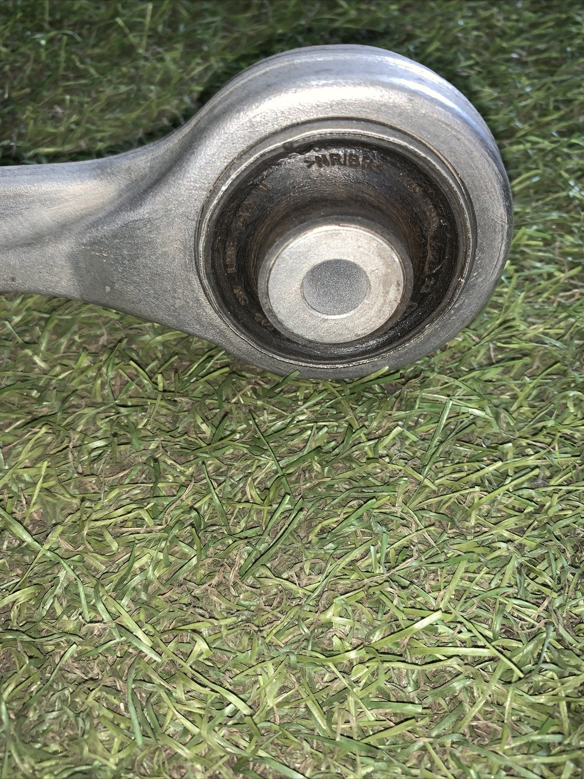 Braccio Oscillante Anteriore Superiore Destra Audi A4 2011 8K0506B