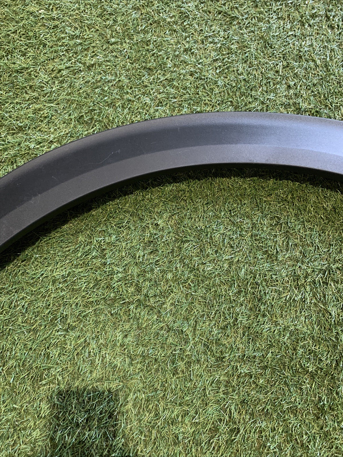 MODANATURA PARAFANGO POST DX PER PEUGEOT 2008 Serie 9825736580 (19>)