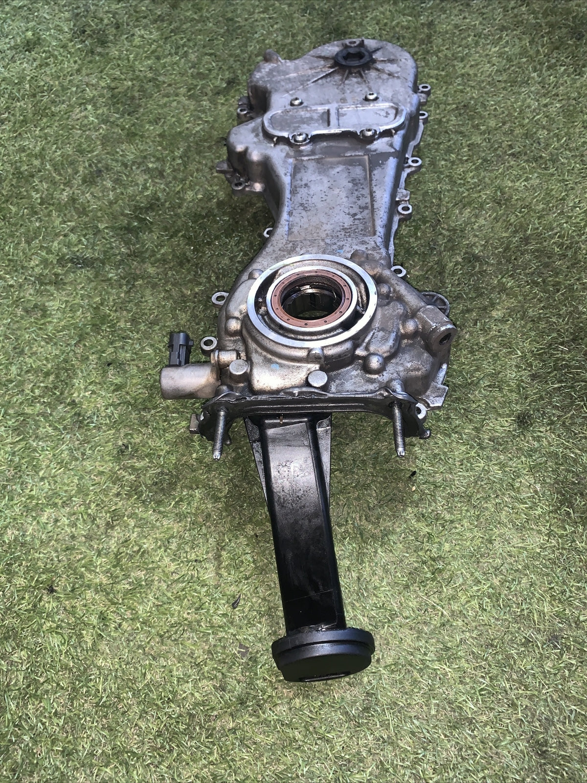 Carter distribuzione pompa olio FIAT 1.3 Multijet 46336301 (2)