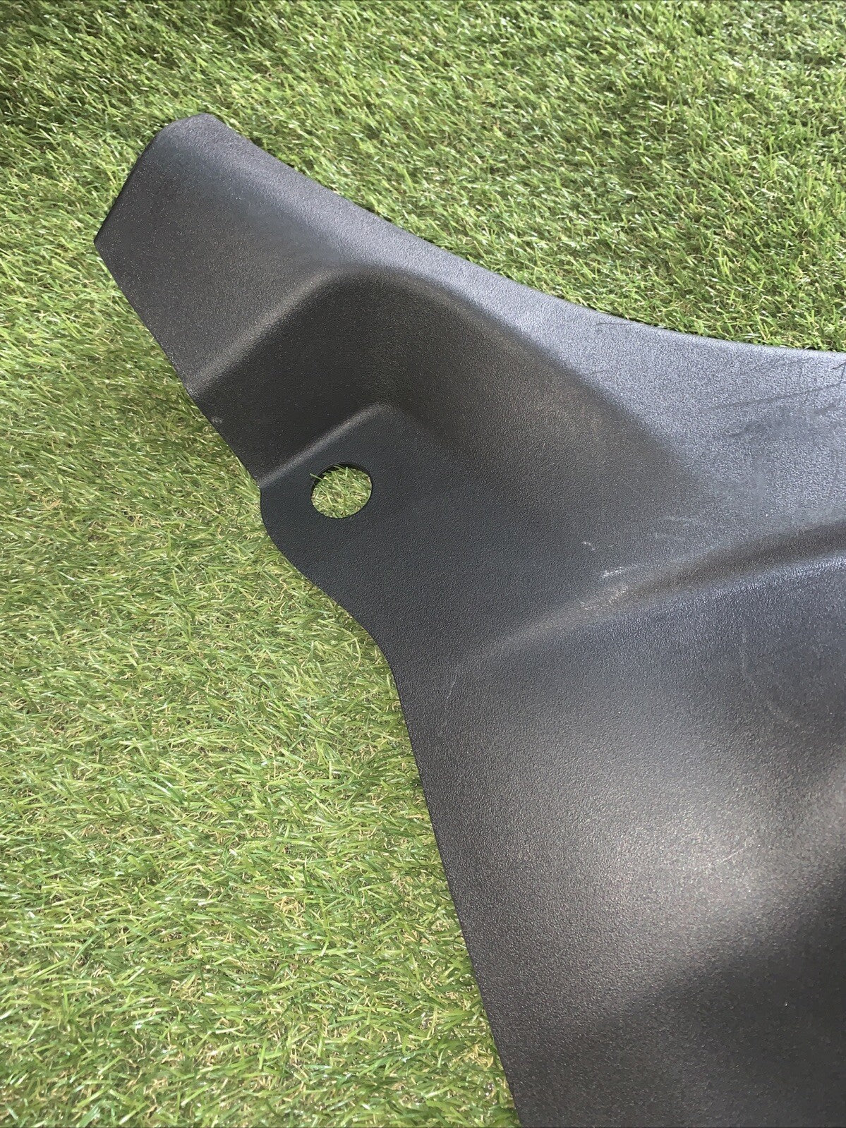 Rivestimento montante posteriore destro Fiat 500x COD:735572212 (2)