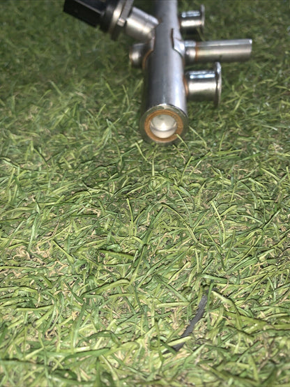 Flauto Iniettori Volkswagen Golf 7 2.0 Benzina 245 CV 06K133371AB