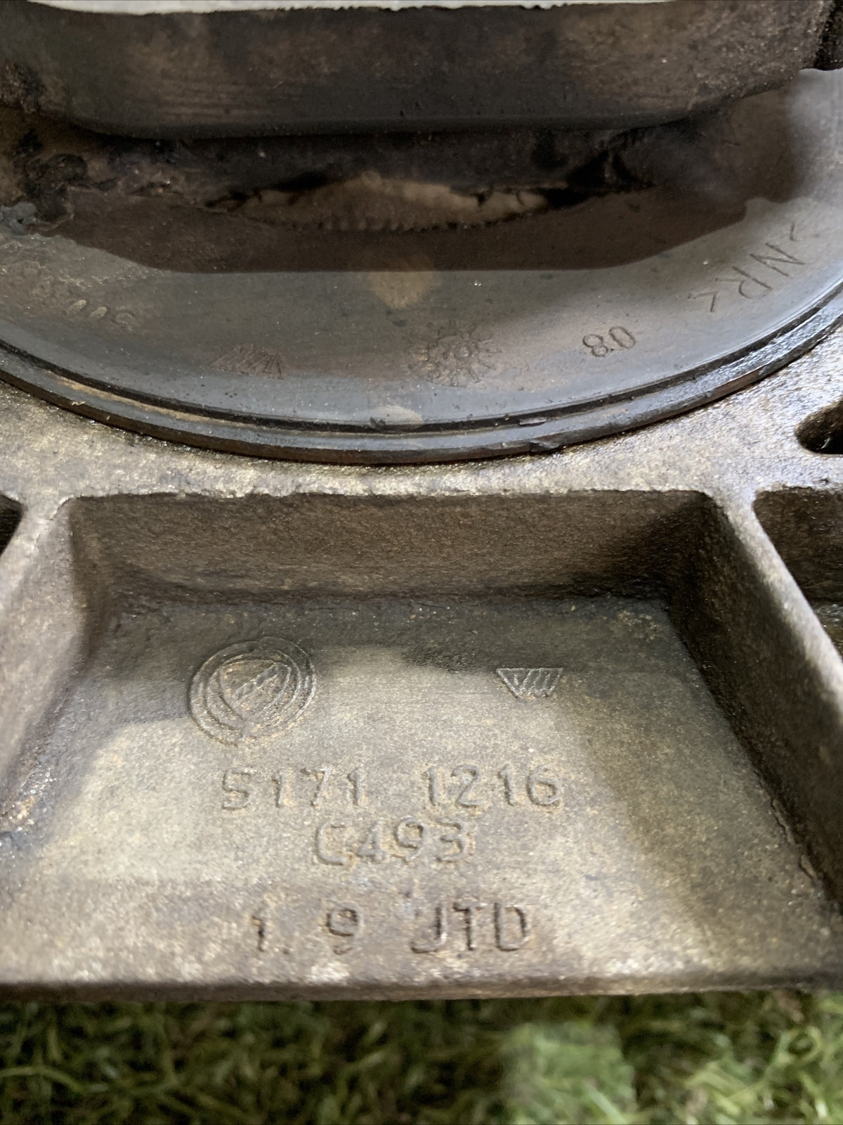 51711216 SUPPORTO CAMBIO MOTORE SINISTRO LANCIA DELTA 1.6