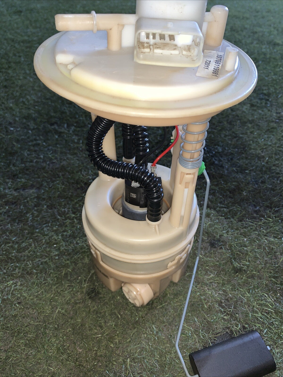 19766119981 POMPA CARBURANTE E GALLEGGIANTE FIAT PUNTO (188) 1.2B (2)