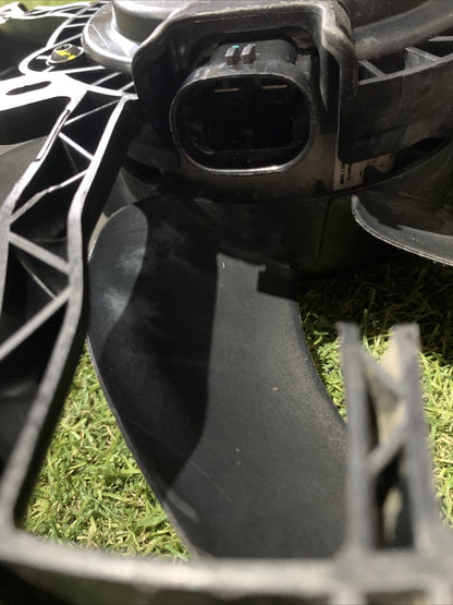 Elettroventola Peugeot 208 1.2 Benzina 9812028580