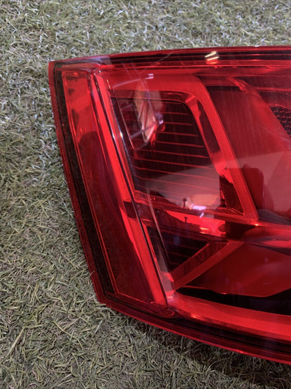 Stop Posteriore Sinistro Audi Q7 2016 4M0945093E