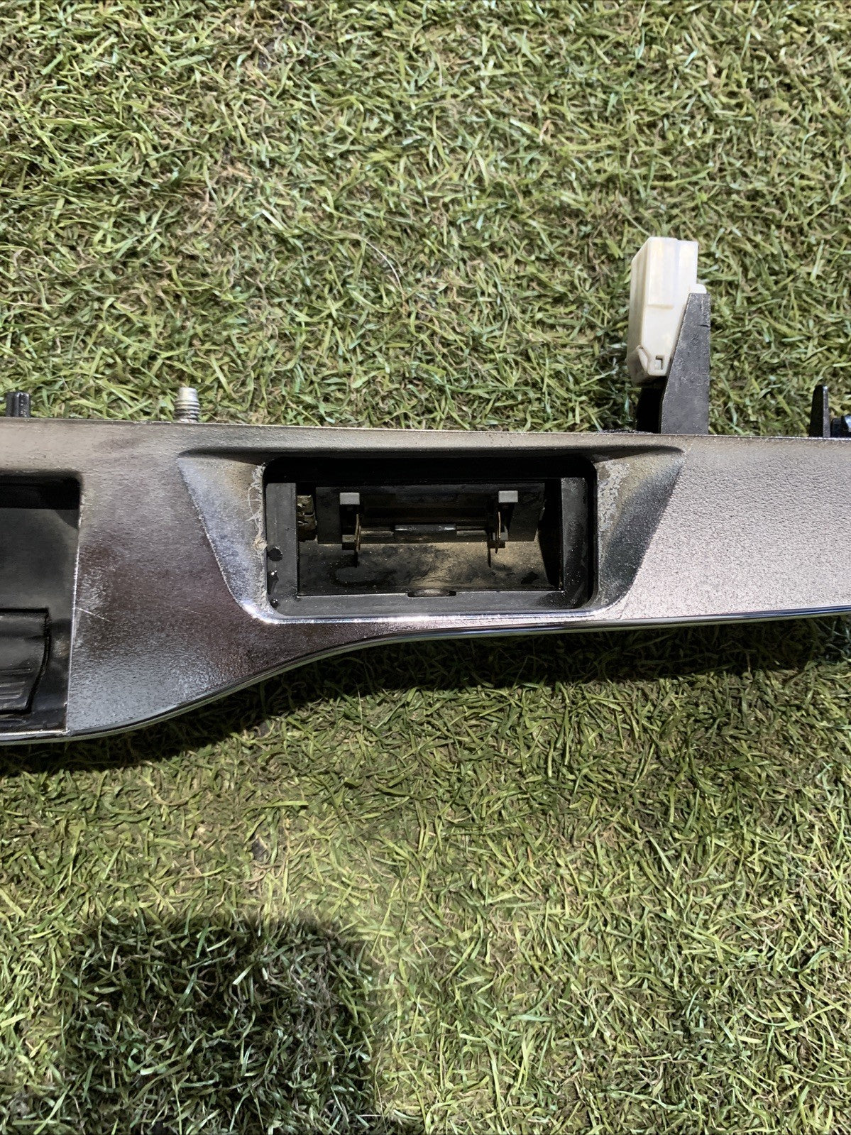 MANIGLIA MANIGLIONE COFANO POSTERIORE FIAT 500 CINQUECENTO 2007-2015