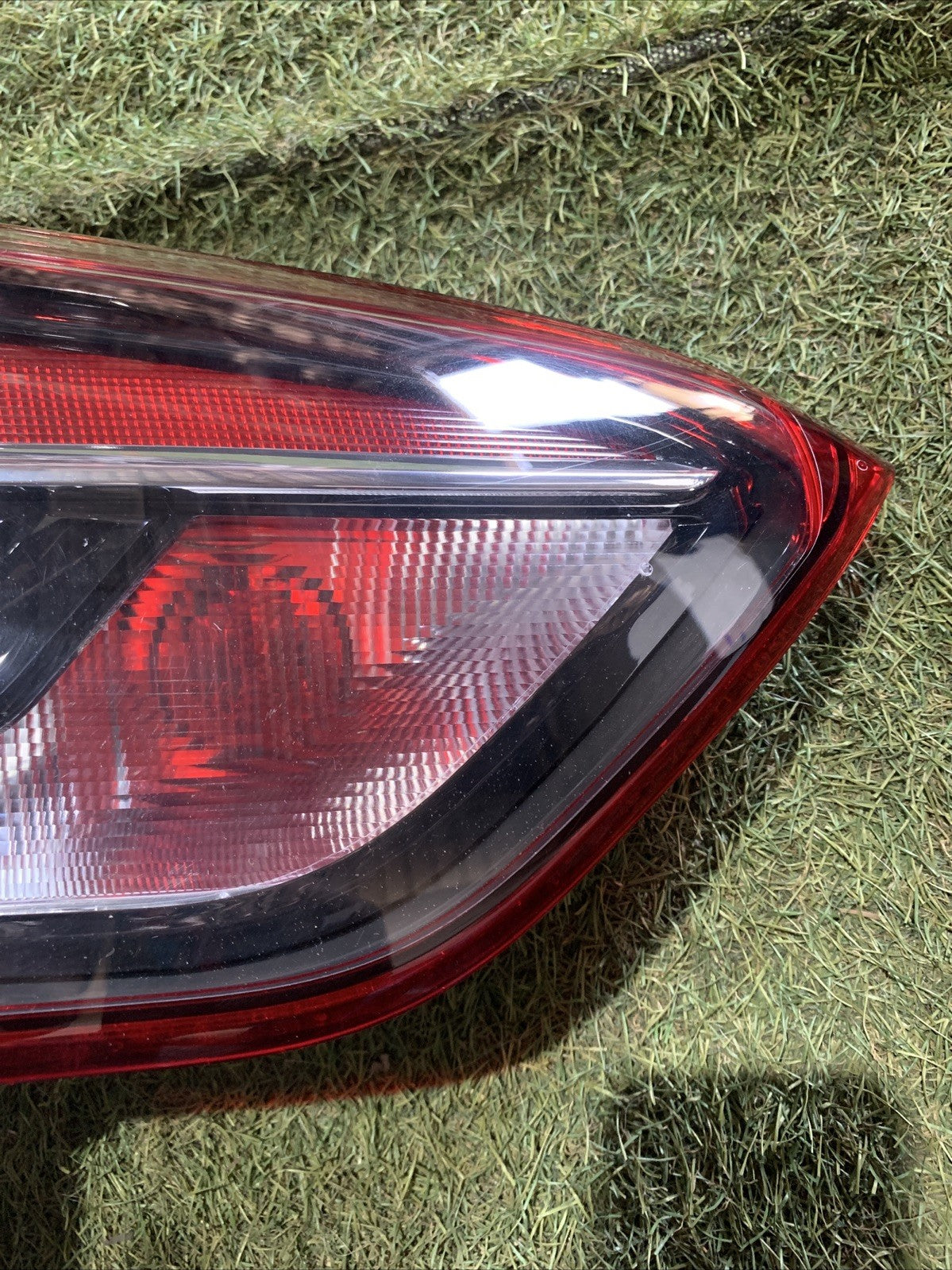 STOP POSTERIORE SINISTRO INTEGRATO NEL PORTELLO OPEL Crossland (X) 2019 39137523