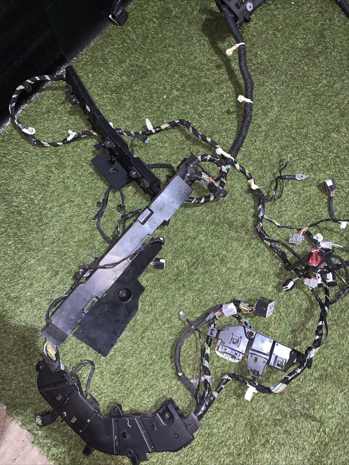 Cablaggio Abitacolo Ford Kuga St-Line 2022 2.5 Benzina Hybrid LX6T-13A409-EABG