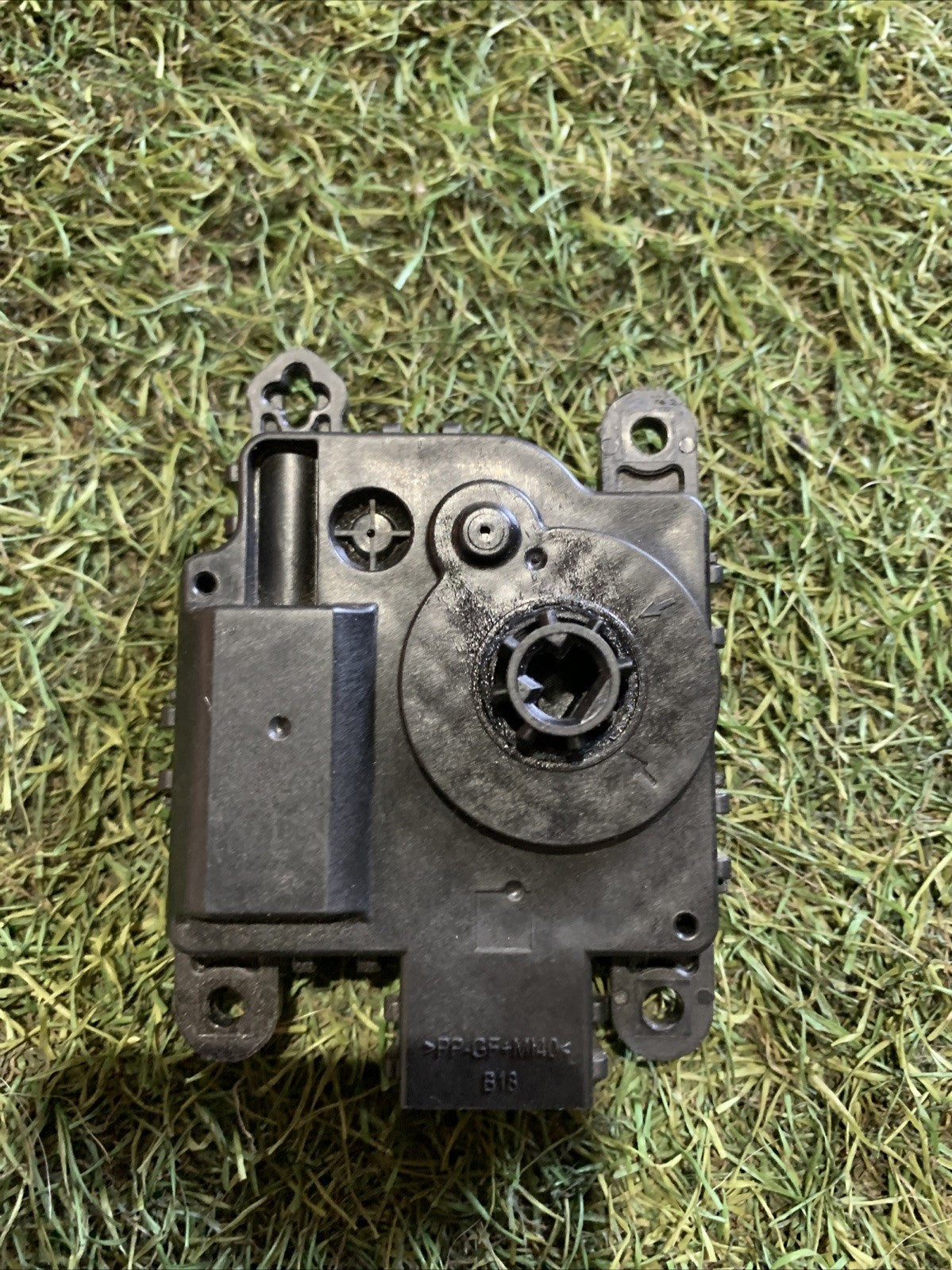 MOTORINO RISCALDAMENTO ABITACOLO FORD Kuga Serie (DFK) AA113800-4870 (19 )