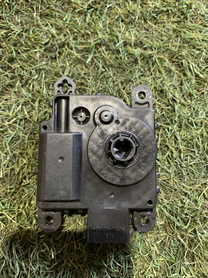 MOTORINO RISCALDAMENTO ABITACOLO FORD Kuga Serie (DFK) AA113800-4870 (19 )