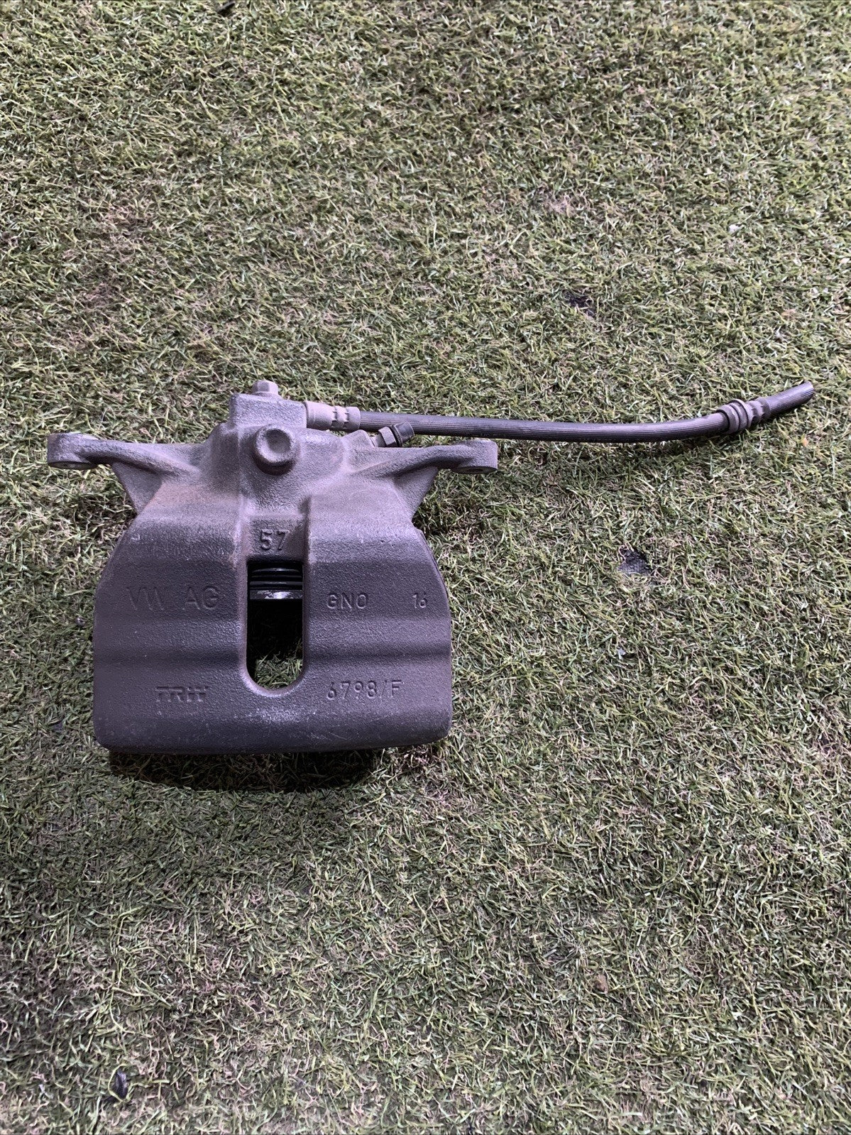 PINZA FRENO ANTERIORE SINISTRA SX VOLKSWAGEN TIGUAN 2016  8V0615123D 1.6 D