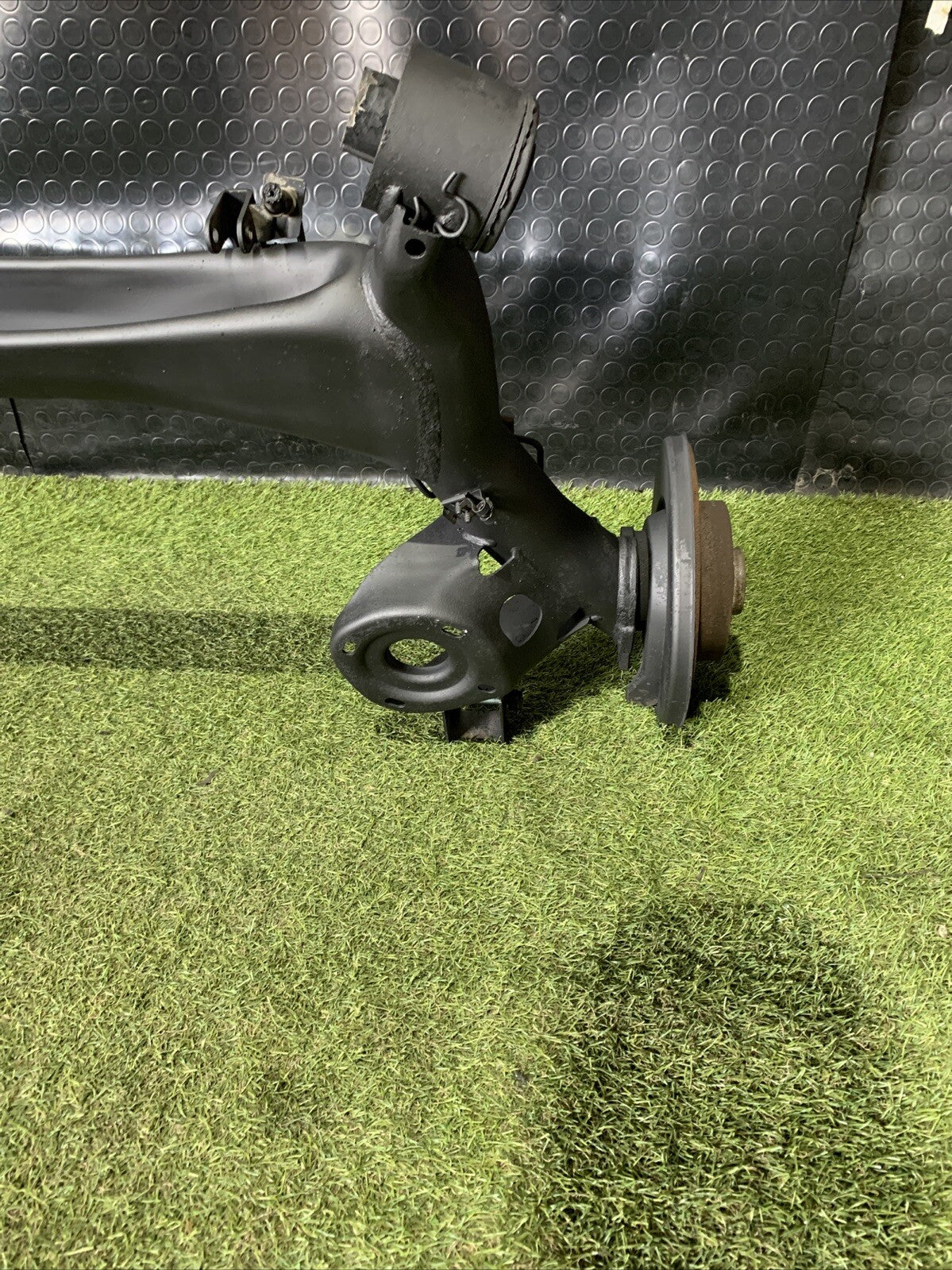 Ponte Assale Posteriore Con Freni A Disco Volkswagen Polo 6R 6R0500051B (3)