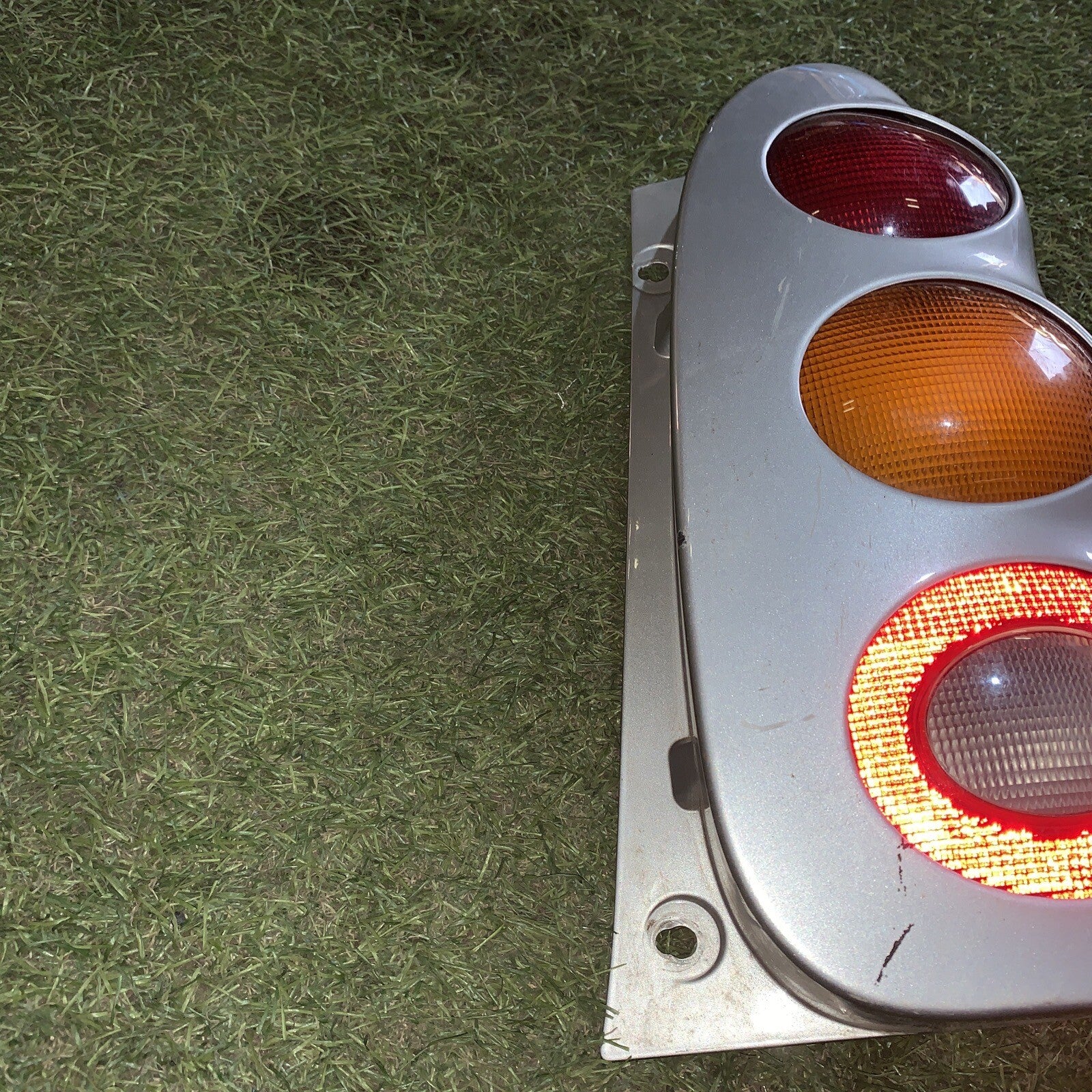 253042R FANALINO STOP POSTERIORE DESTRO SMART FORTWO 450 DAL 1999 AL 2005 (3)