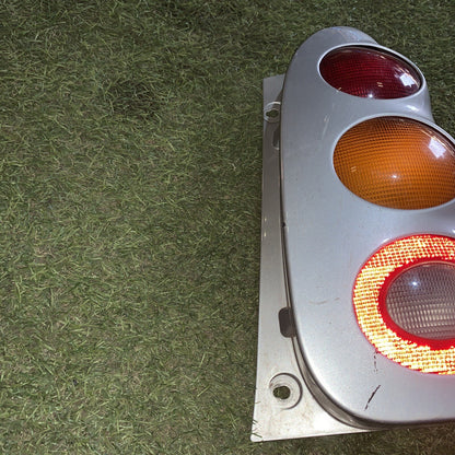 253042R FANALINO STOP POSTERIORE DESTRO SMART FORTWO 450 DAL 1999 AL 2005 (3)