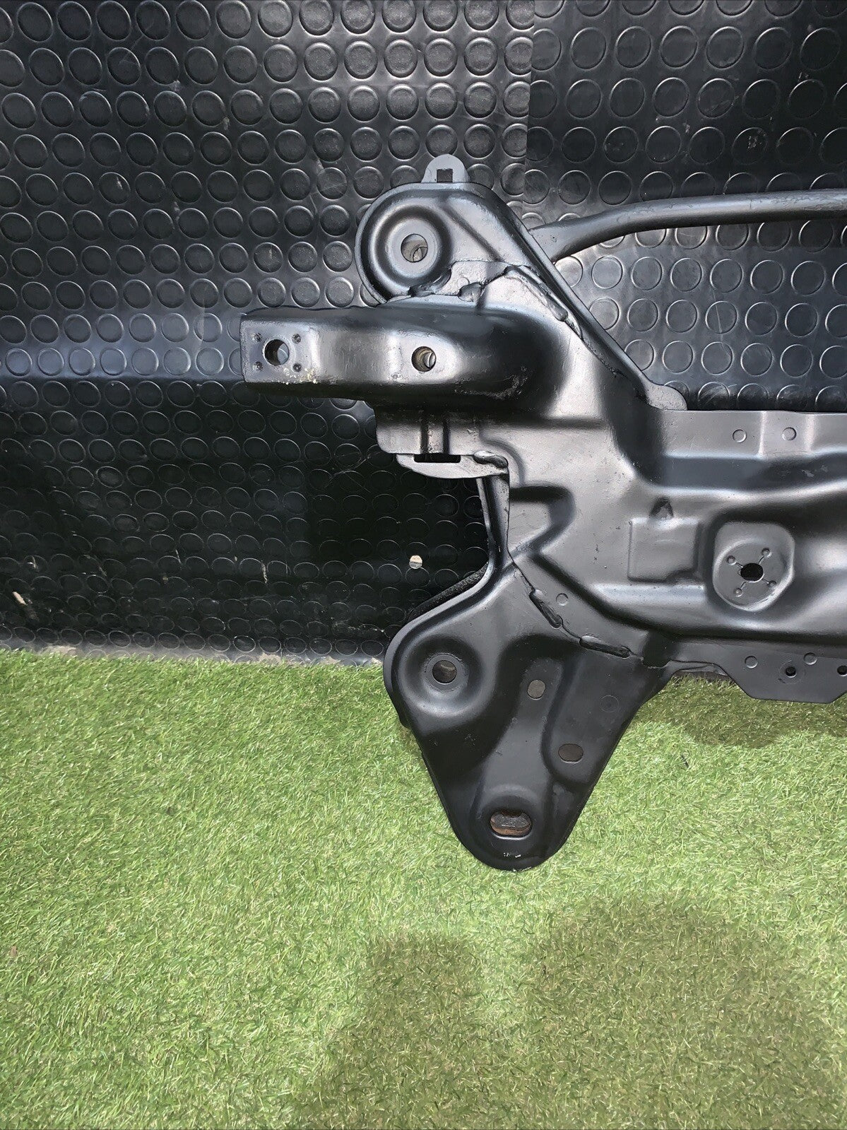 9804208180 CULLA MOTORE ASSALE ANTERIORE PEUGEOT 2008(2013  ) 1.6 HDI