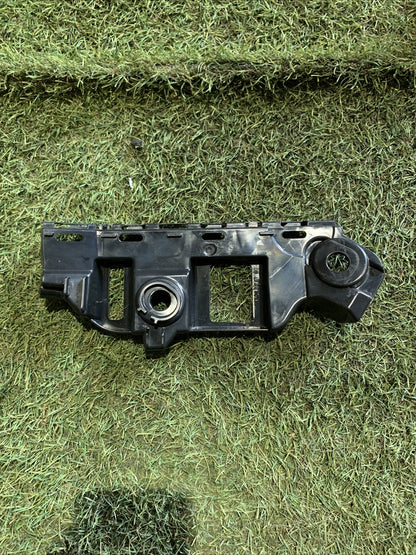 STAFFA SUPPORTO PARAURTI POSTERIORE LATO DESTRO VOLKSWAGEN POLO 2023 2G6807394D