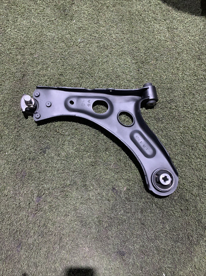 Braccio Oscillante Anteriore Sinistro Opel Corsa F 2022 1.5 Diesel 9831626480