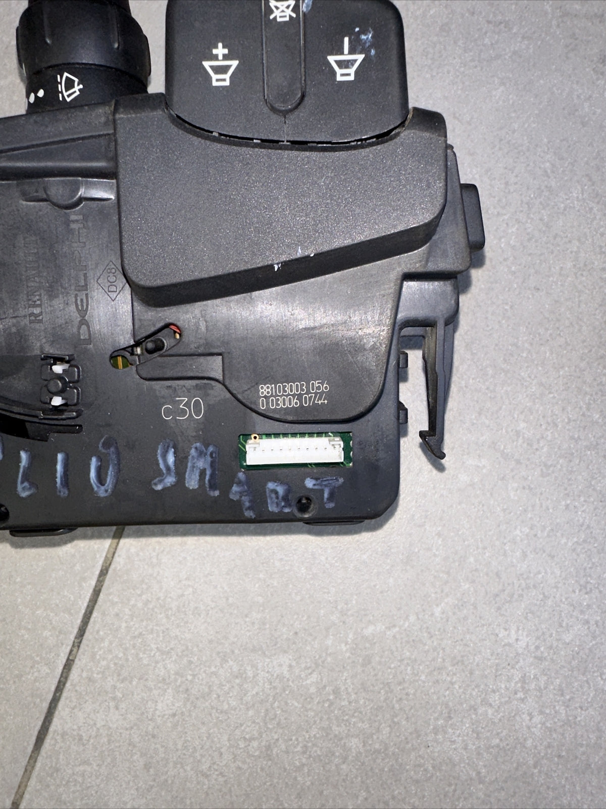 88103003 INTERRUTTORE TERGICRISTALLO 2008 Renault Kangoo/Grand Kangoo