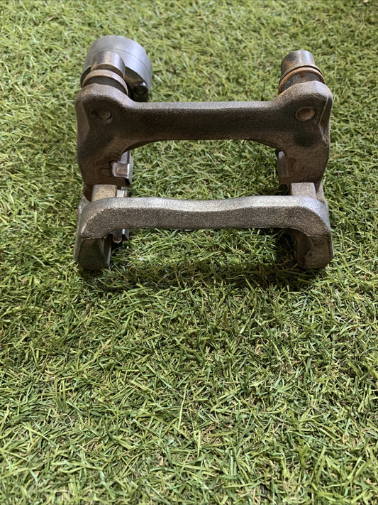 SUPPORTO PORTA PINZA FRENO POST SX FIAT PANDA 3 (312_319) 1.3 MULTIJET 4X4,