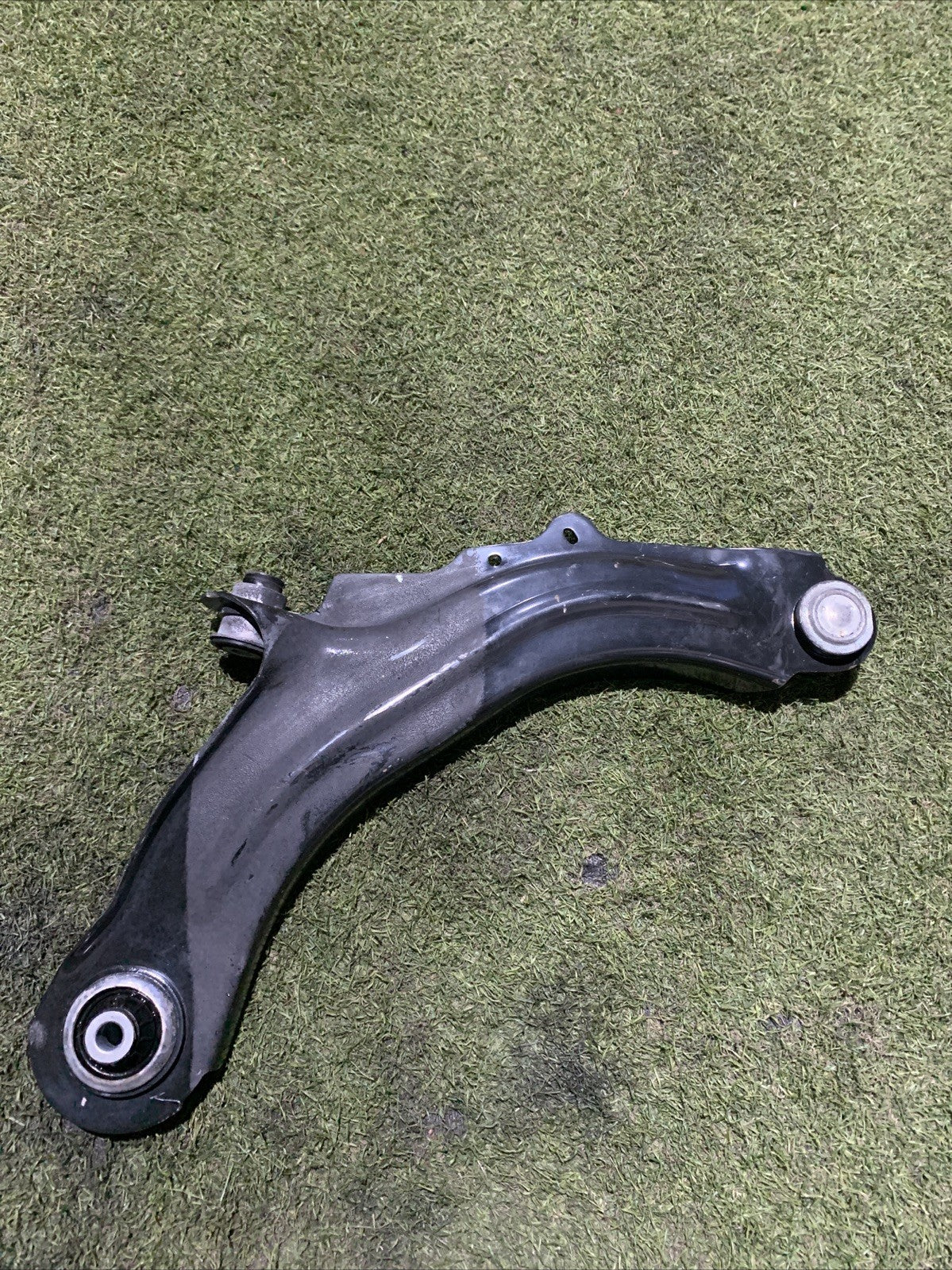 Braccio Oscillante Anteriore Sinistro Renault Captur 2013-2019 1.5 Diesel 