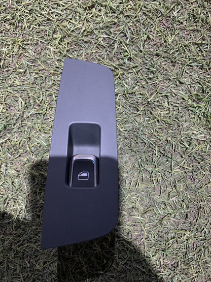 Pulsantiera Alzavetro Posteriore Sinistra Audi A1 2010-2017 8X4959527