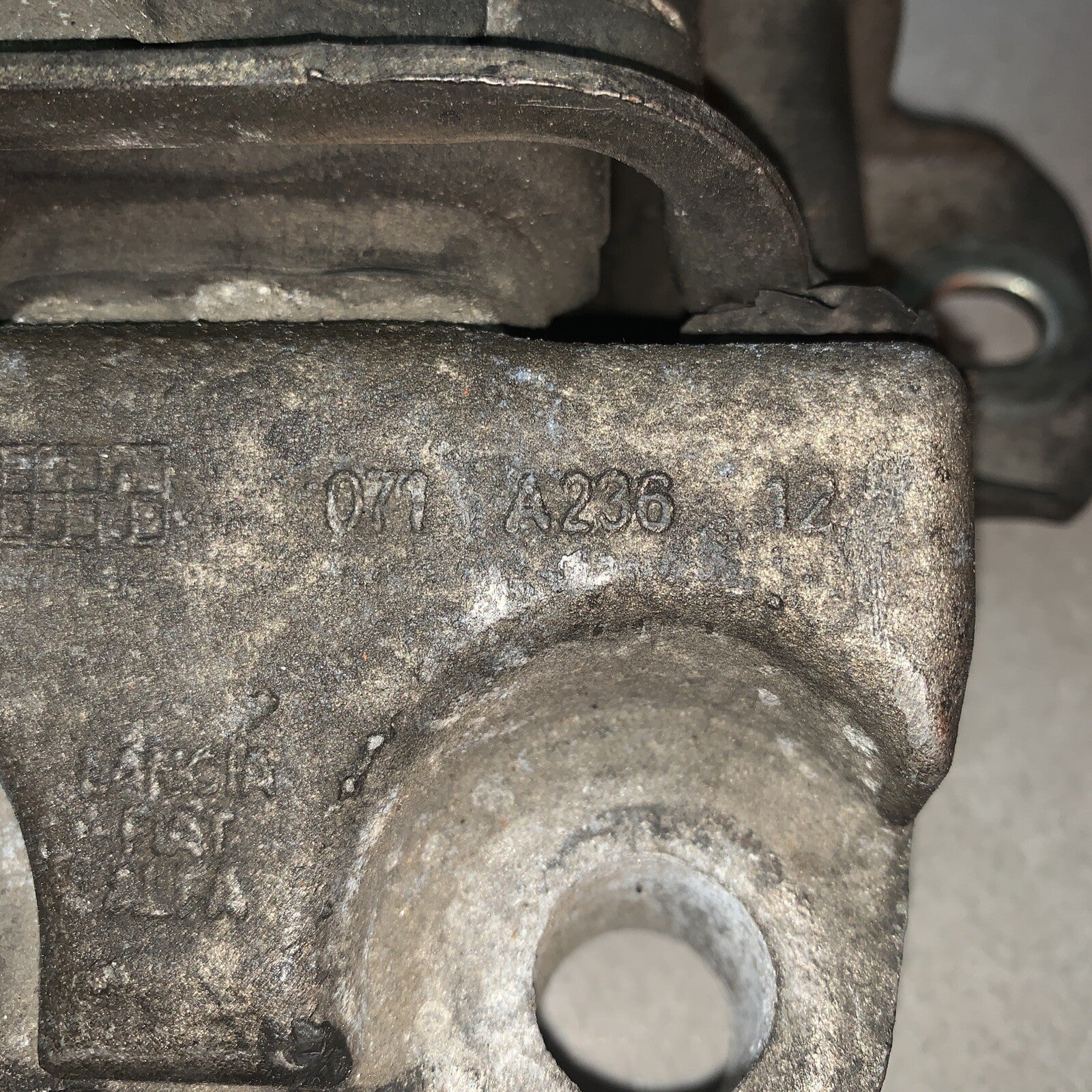 071A236 Supporto Motore FIAT DOBLO 2015