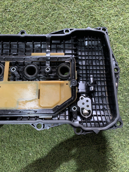 112010T120 coperchio valvole per TOYOTA C-HR X10 HYBRID ACTIVE 2016 2ZR-FXE