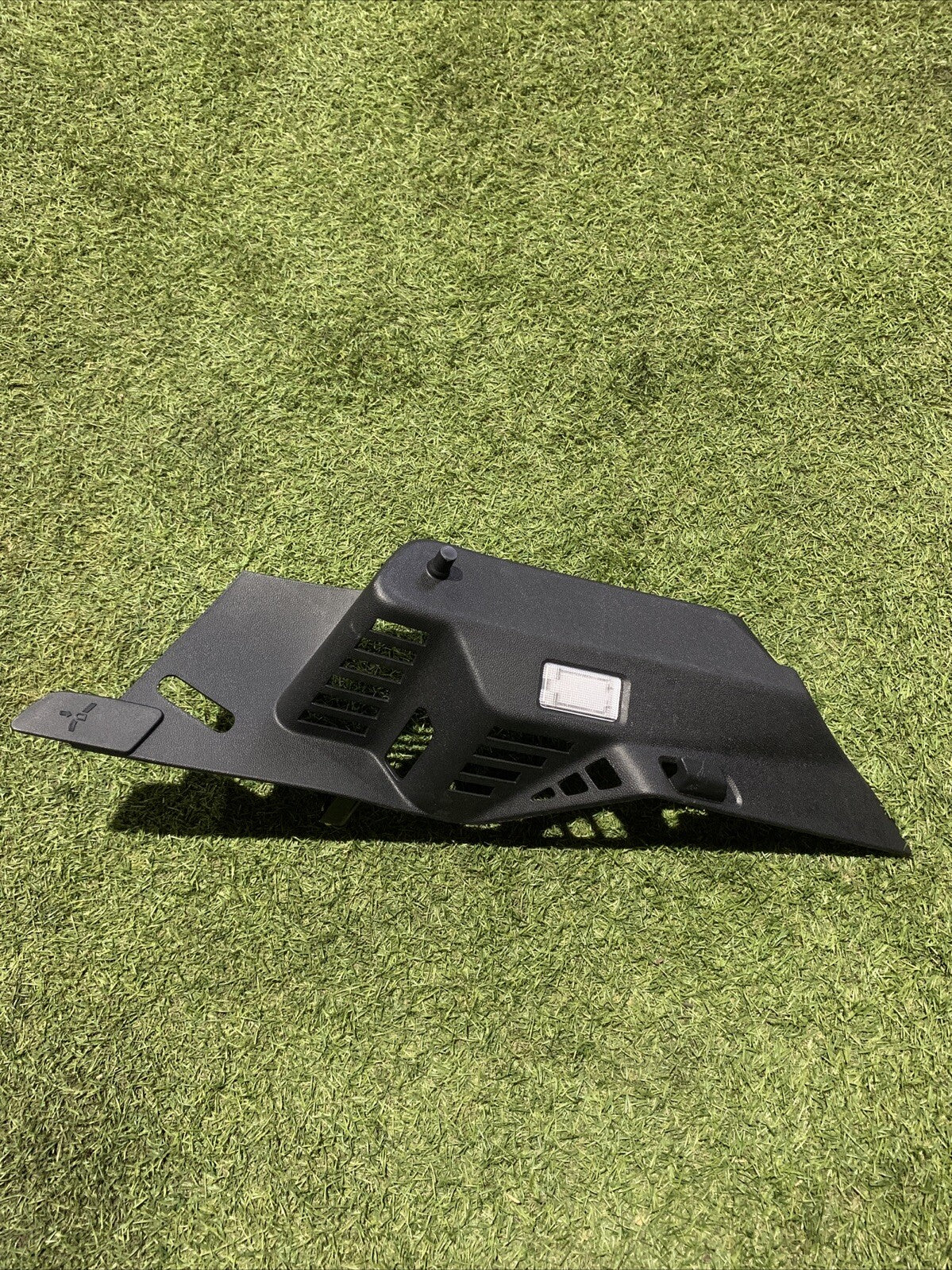 Rivestimento Baule Posteriore Supporto Cappelliera Destra Ford Fiesta 2019