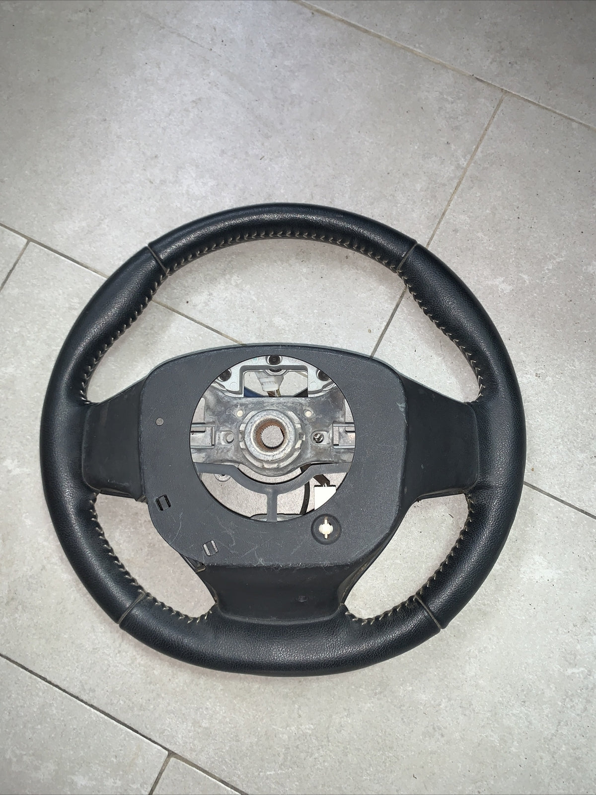 306744181B28-AD VOLANTE TOYOTA Yaris Serie (1416)