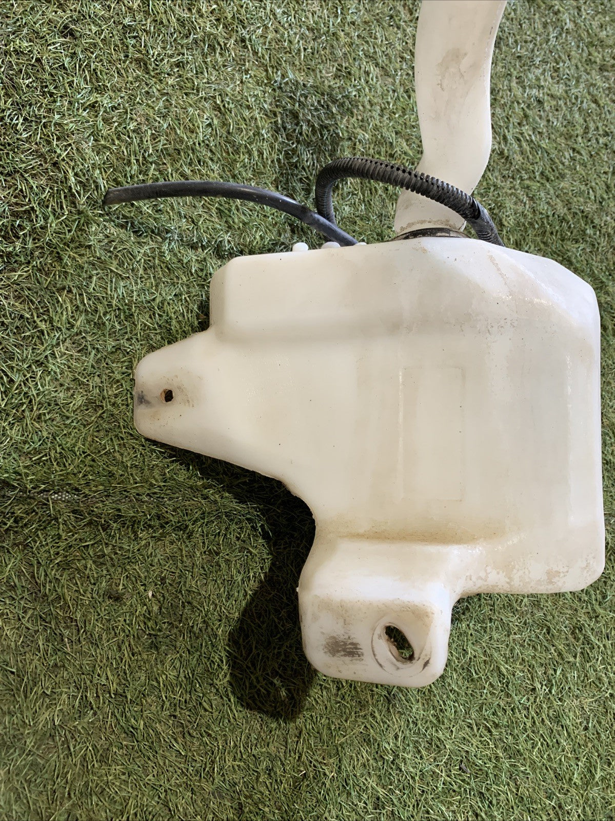 Vaschetta Acqua Tergicristalli Alfa Romeo Mito 1.3 MJT 55702892