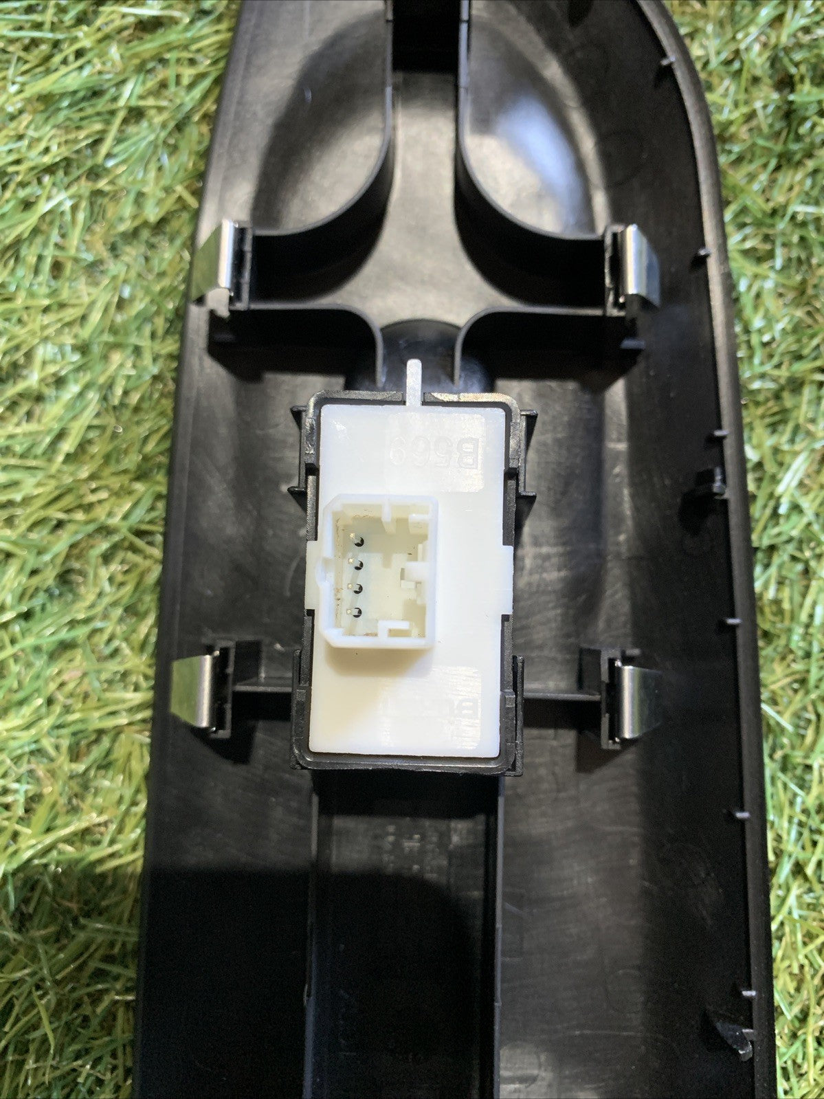 PULSANTIERA ANTERIORE DESTRA PER FIAT 500 X Serie 07356331460 (15>)