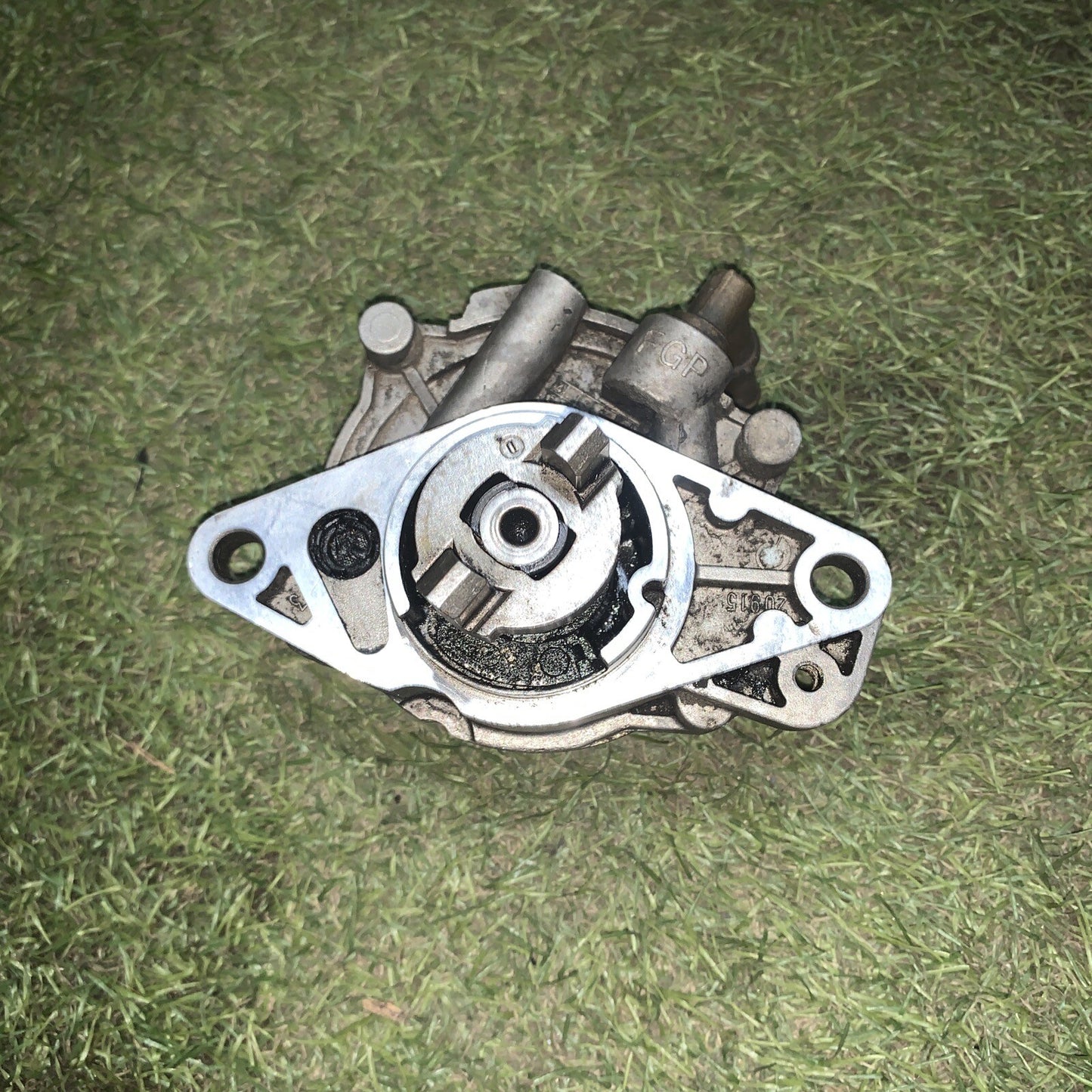 POMPA DEPRESSORE VUOTO FRENI FIAT PUNTO 188 DOBLO' MUSA PANDA 1.3 MJT 73501358(2