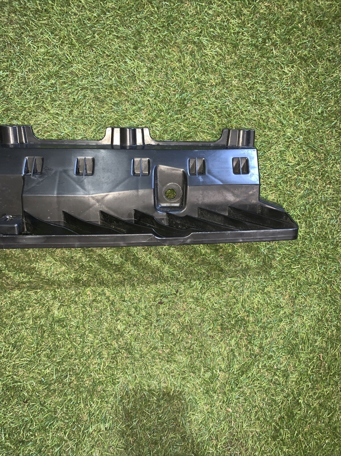 2GA807863A STAFFA SUPPORTO PARAURTI POST VOLKSWAGEN T-ROC