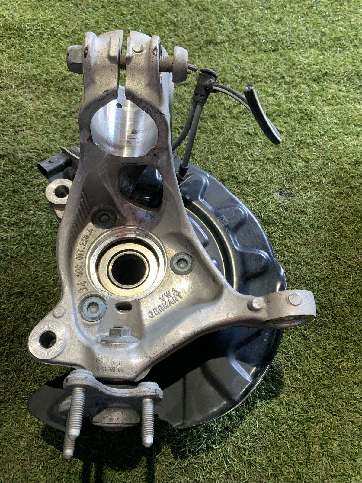 Mozzo Montante Fusello Anteriore Destro Audi Q2 2018 1.6 Diesel 5Q0407258A