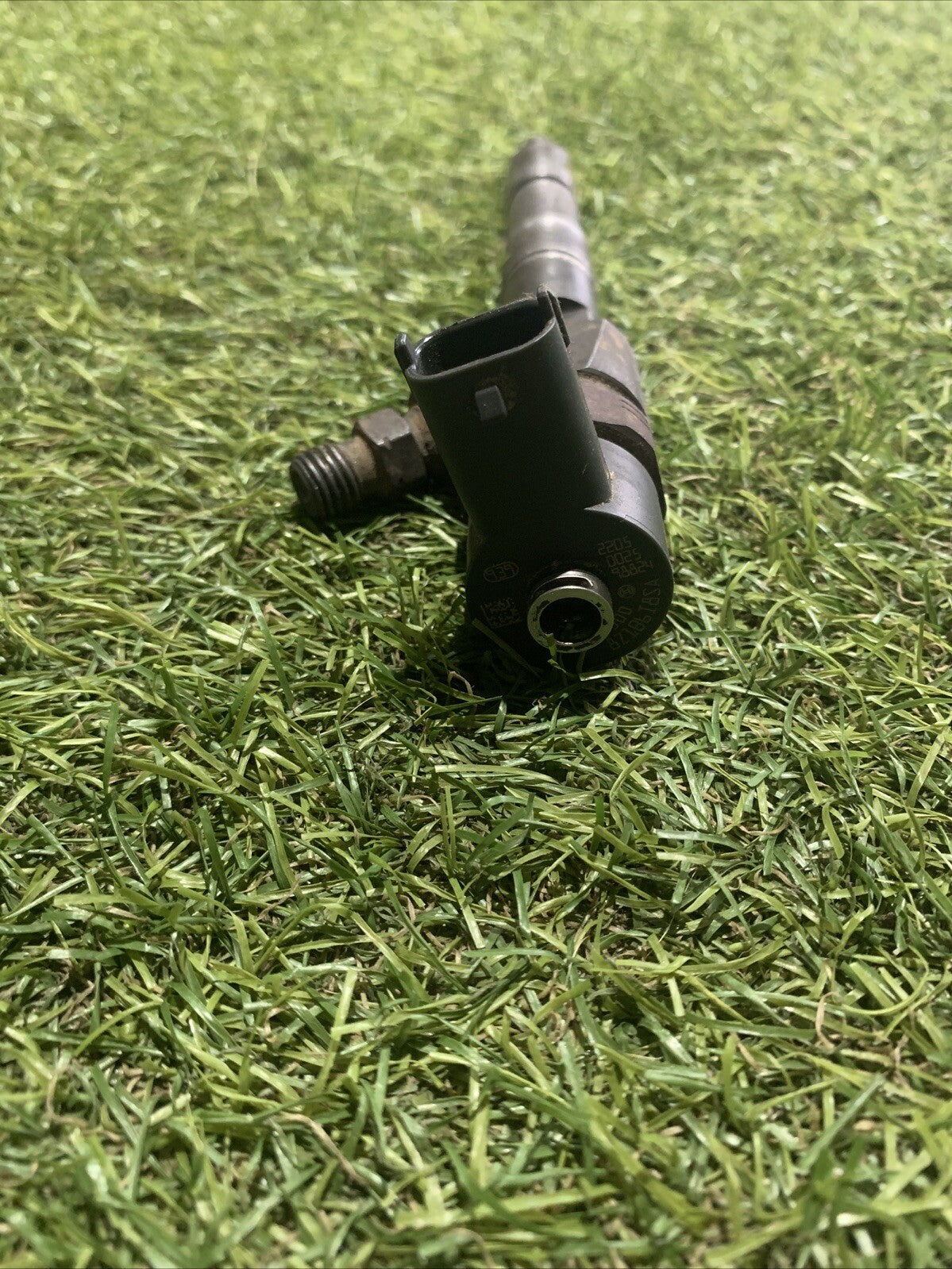 Iniettore Bosch Fiat Bravo 1.6 Diesel MJT 0445110300 (2)