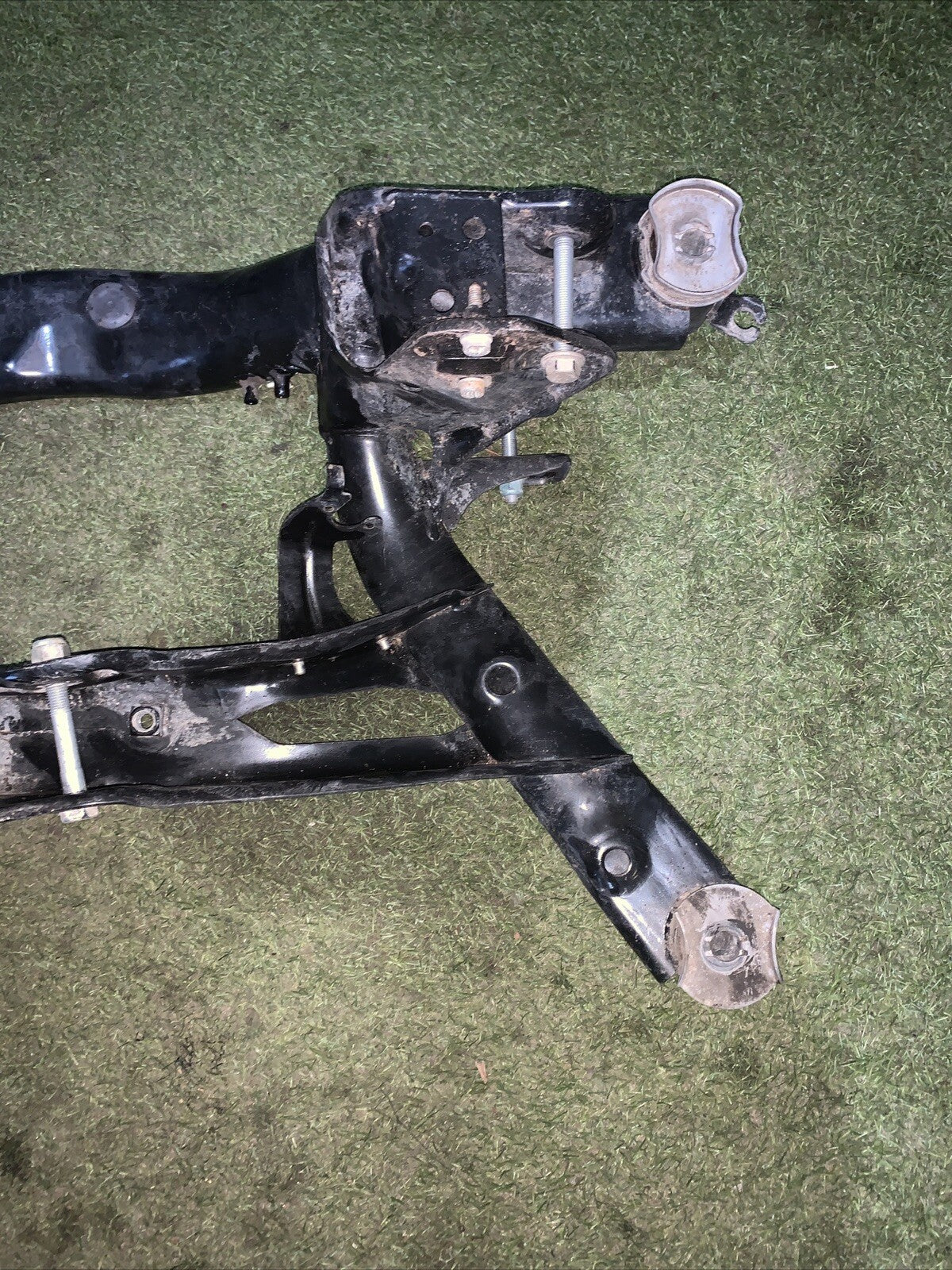 PONTE ASSALE POSTERIORE AUDÌ Q3 RSQ3 2021 5N0505329A-5N0505285D