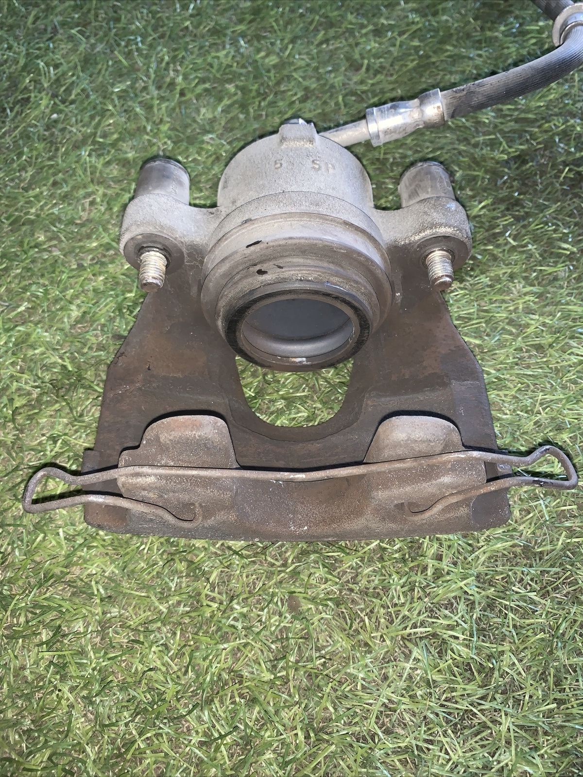 H1BC-2B294-A PINZA FRENO ANTERIORE DESTRA FORD Fiesta 7° Serie 1.1 Benzina