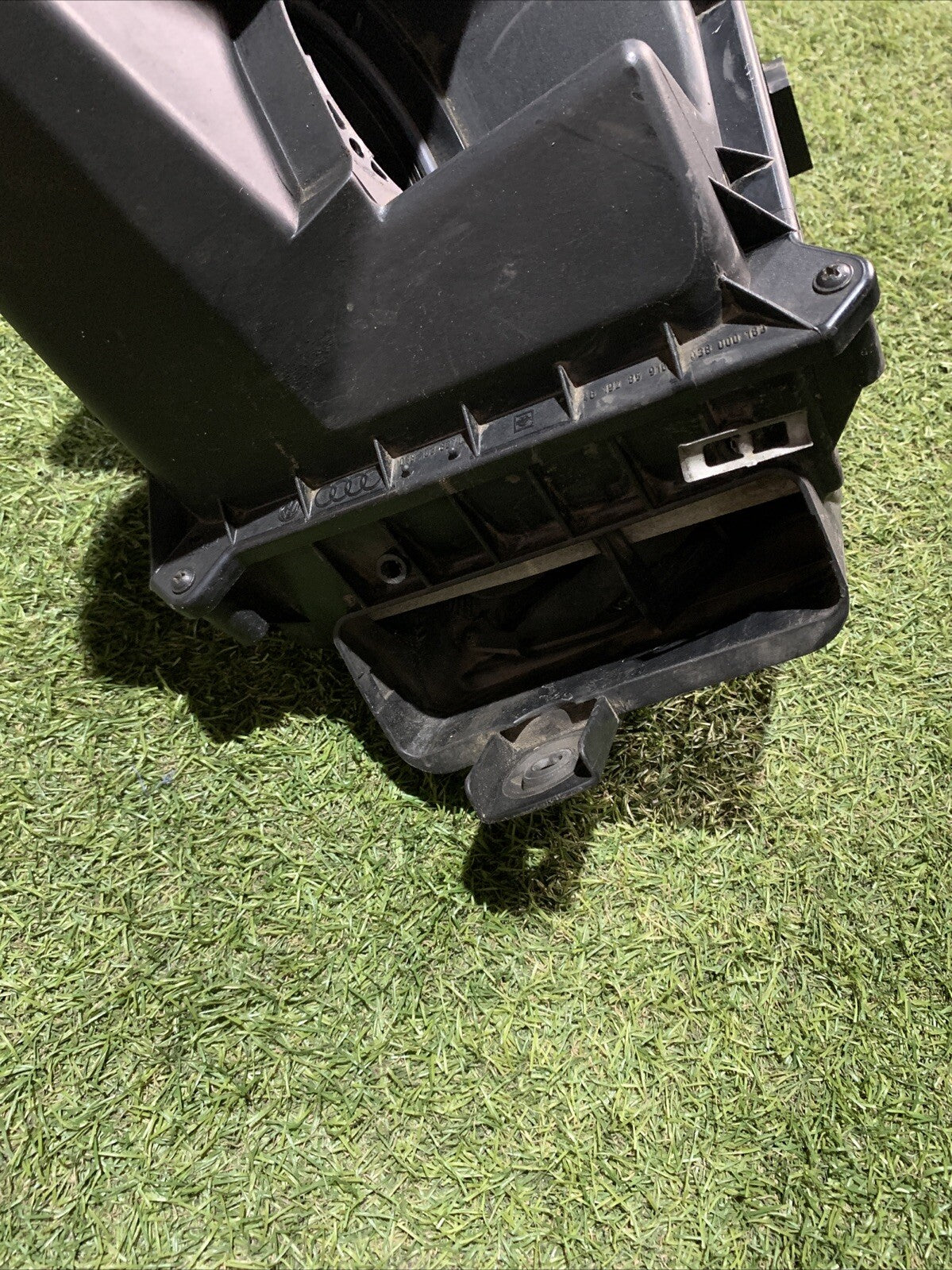 Box Scatola Filtro Aria Audi A4 2002 1.9 Diesel 03G133837Q